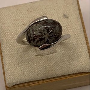 Polished agate stone silver tone bypass ring NEW 6.5